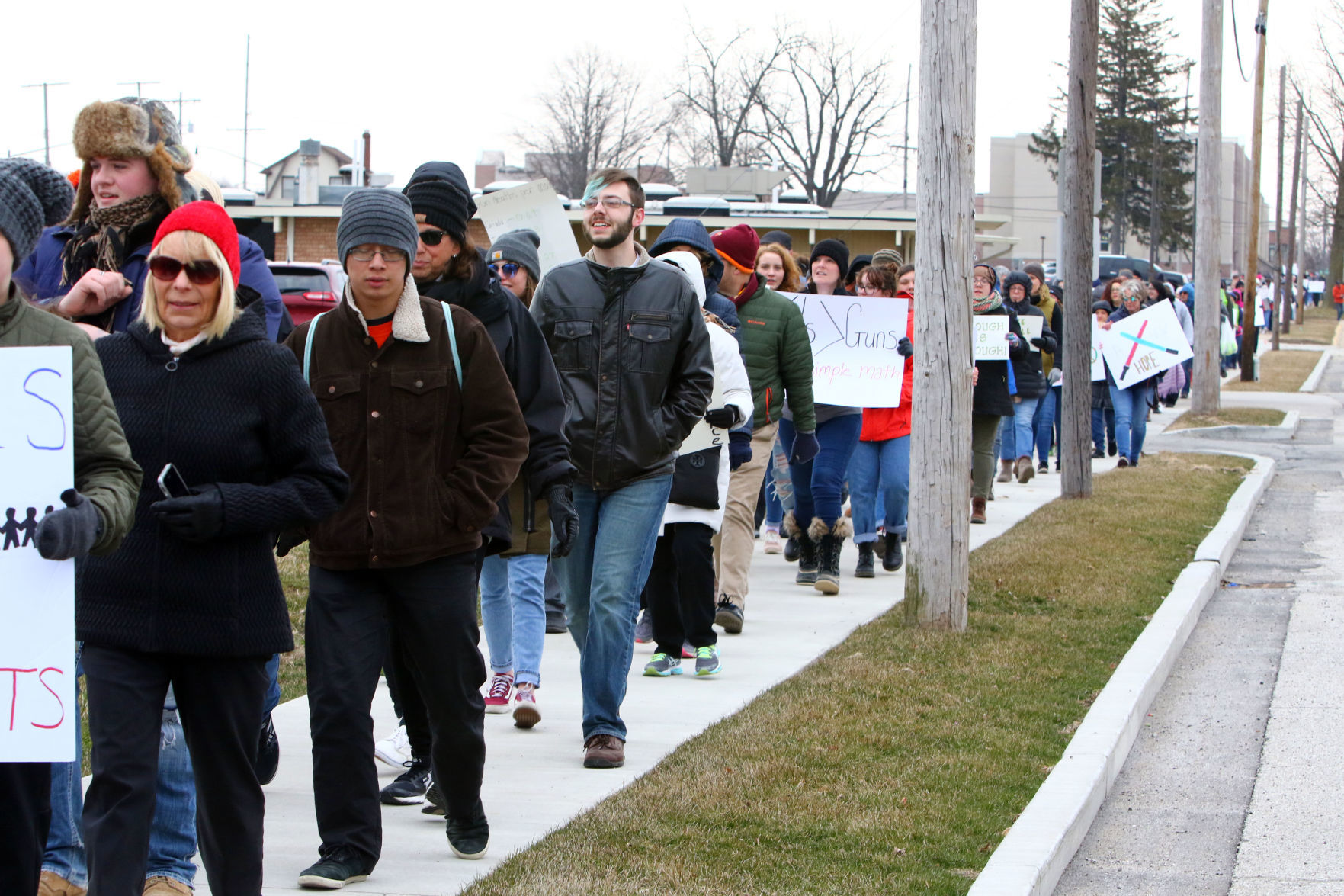 Gallery: March for Our Lives in Valparaiso